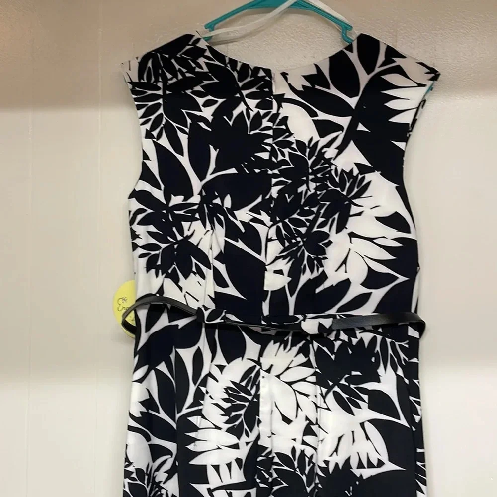 NWT Emma & Michele Floral Black and White Dress Sz 8 - Picture 7 of 8